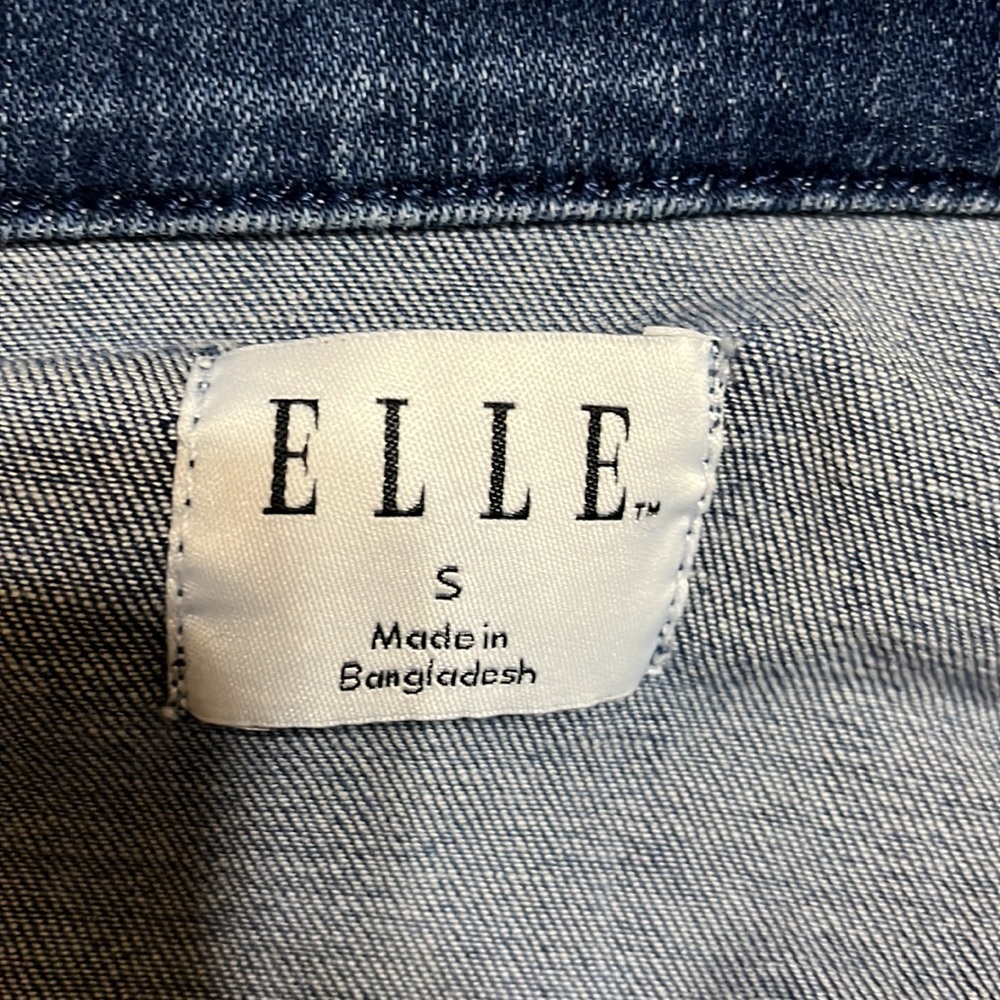 ELLE - Picture 6 of 7
